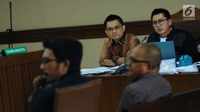 Terduga Penyuap Ketua Pengadilan Tinggi Manado Jalani Sidang Lanjutan