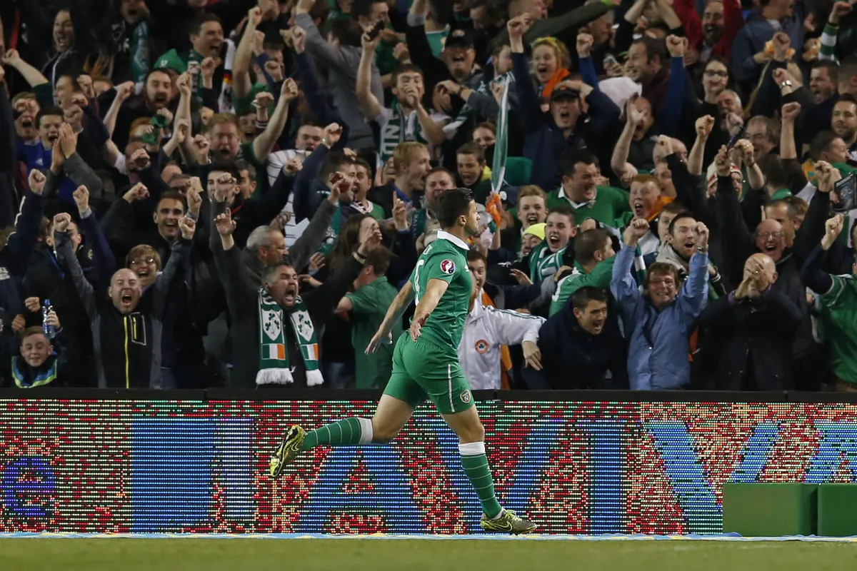 Shane Long Jerman Irlandia