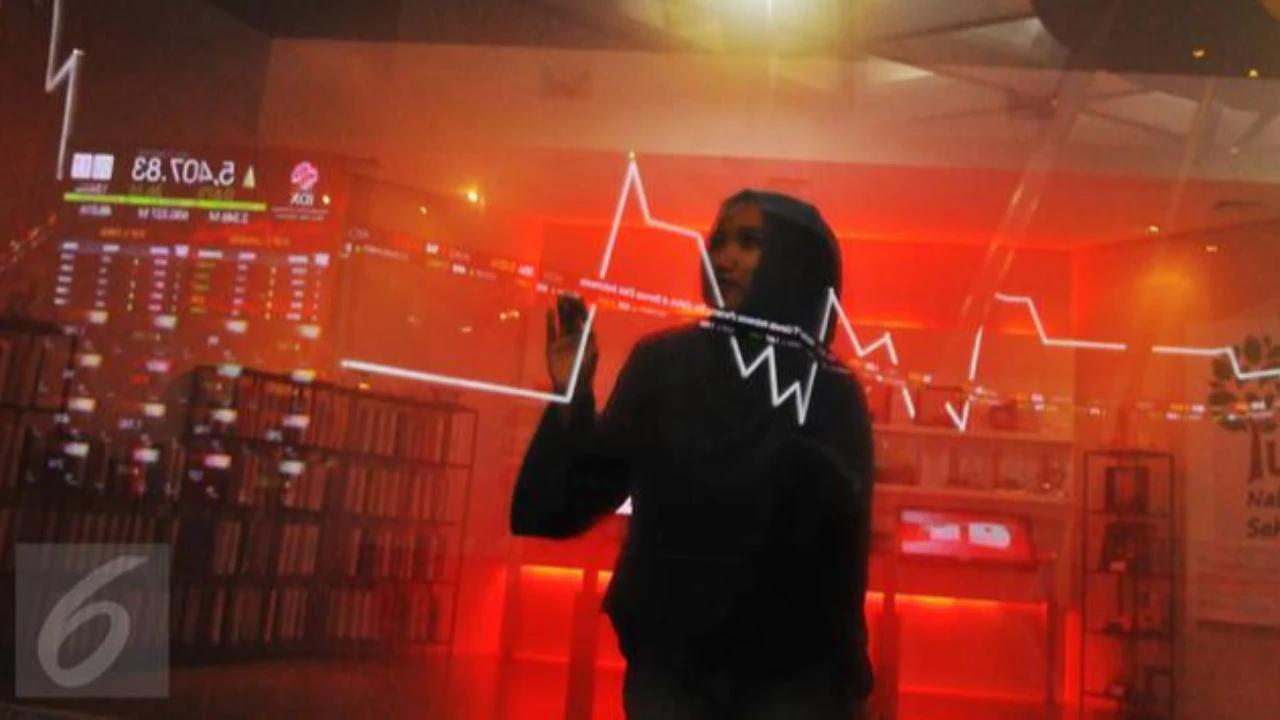 Pengamat soal IHSG Anjlok: Investor Alihkan Dana ke Aset Lebih Aman