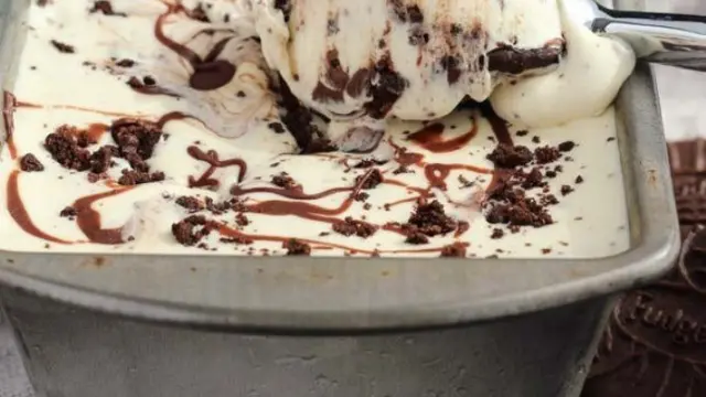 Cara Membuat Es Krim Sederhana Tanpa Mixer yang Lezat dan Praktis
