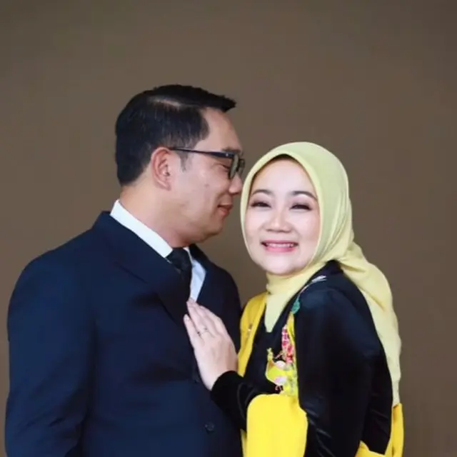 Potret Romantis Ridwan Kamil dan Atalia Praratya