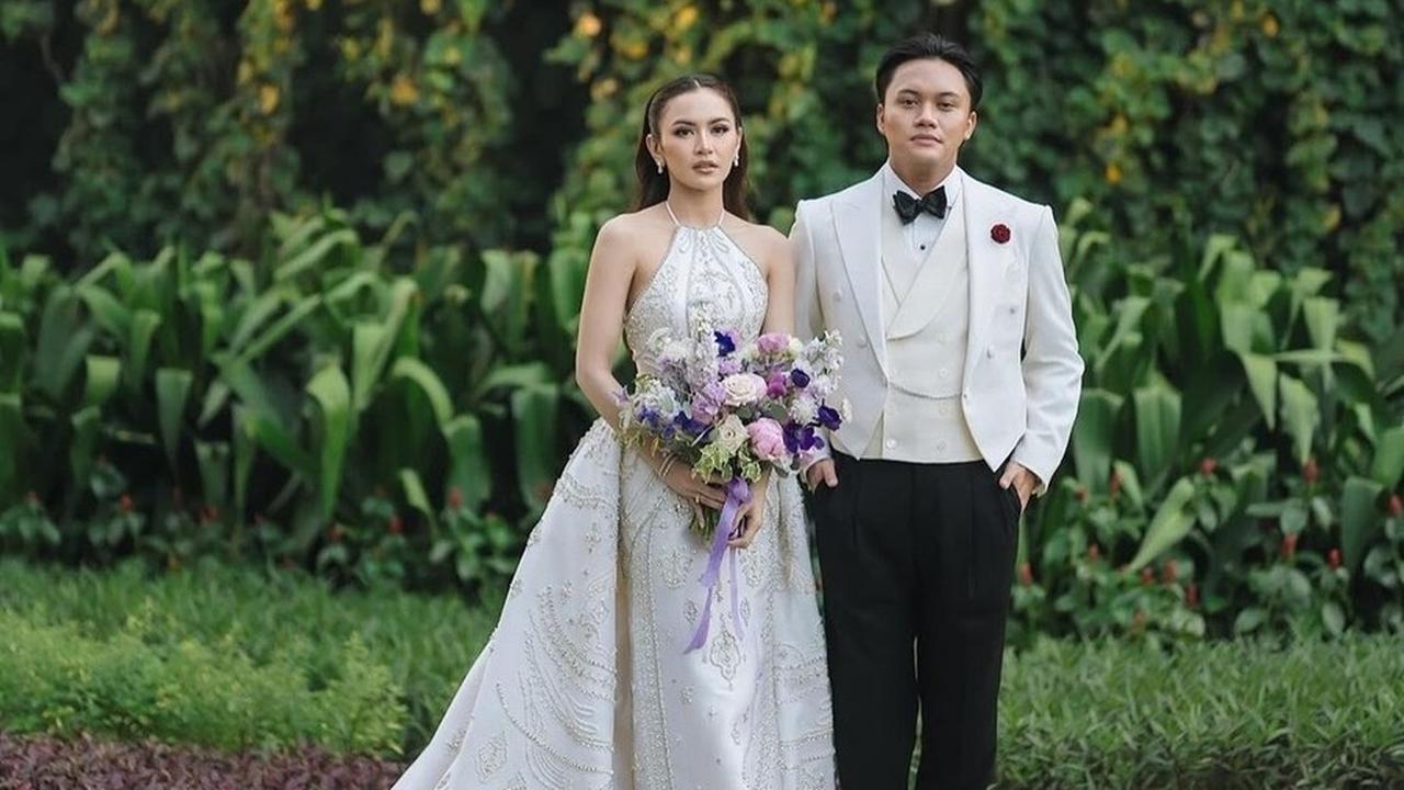 Nasrullah menyebut bahwa Rizky dan Mahalini baru mengirim perwakilan ke KUA Setiabudi setelah menikah untuk meminta surat keterangan bahwa pernikahan mereka belum tercatat.<br>