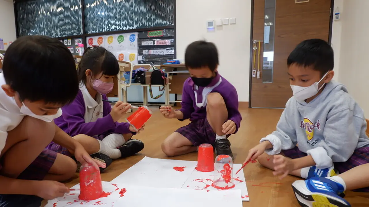 Proses belajar dengan motode STEAM di Sampoerna Academy. (Istimewa)