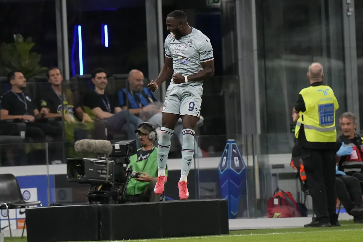 keinan davis udinese serie a 2025