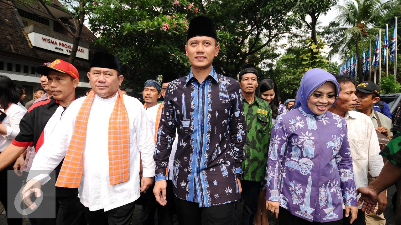 20161024-Bersama-Ketua-Tim-Pemenangan,-Agus-Sylvi-Menuju-Penetapan-Cagub-DKI-Jakarta-HF1