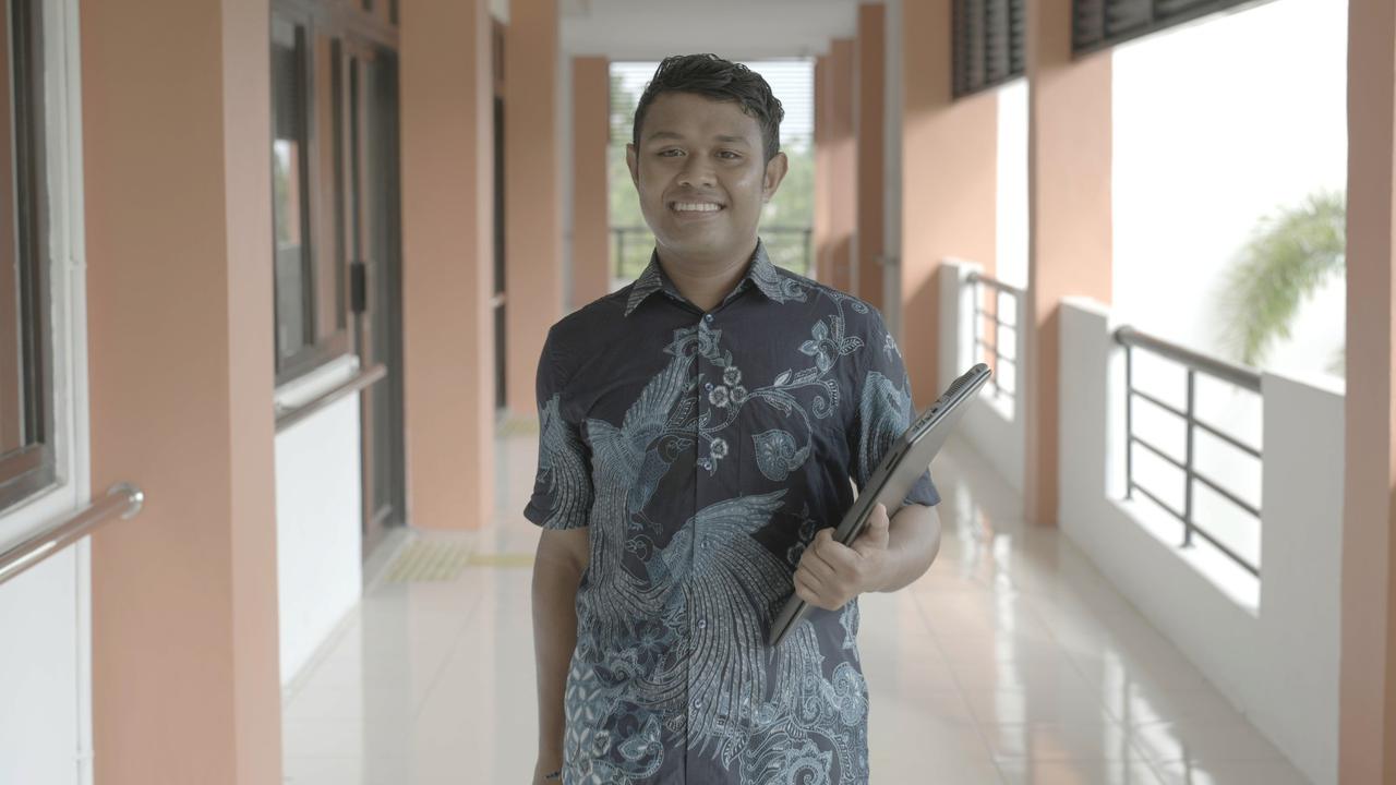 Kisah Pengorbanan Bayu Hijrah dari NTT ke Kalsel, Sekolah Rakyat Jadi Harapan Hidup Baru