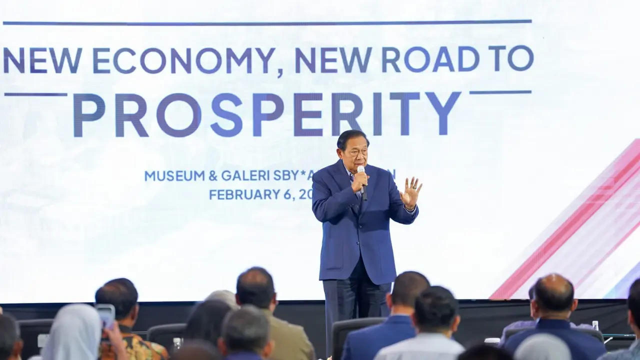 Presiden ke-6 Republik Indonesia Susilo Bambang Yudhoyono (SBY) dalam forum Yudhoyono Dialogue Forum bertajuk “New Economy, New Road to Prosperity” yang digelar di Museum dan Galeri SBY–ANI, Pacitan, Jawa Timur. (Istimewa)