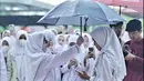 Sempat meredup, Nissa Sabyan kini kerap mengunggah kegiatan di atas panggung. Terlebih menjelang Ramadhan 2023, musik nuansa islami bakal sering mewarnai bulan yang suci. (Liputan6.com/IG/nissa_sabyan)