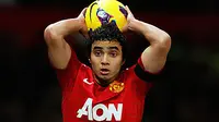 Bek MU Bantah Ingin Ganti Klub