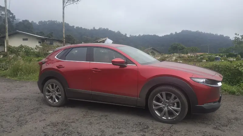 Mencoba ketangguhan Mazda CX-30 menuju kota Kembang