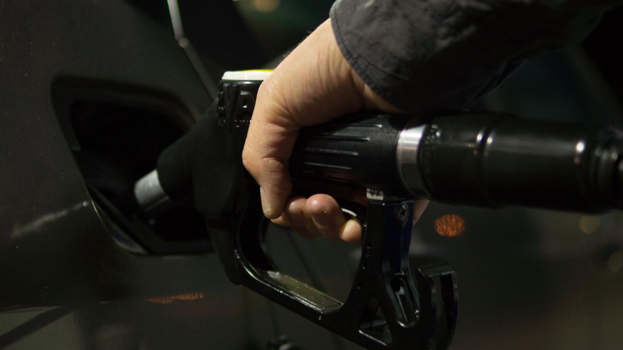 Apa yang Memicu Mobil Boros Bensin? Temukan 9 Faktor Penyebabnya