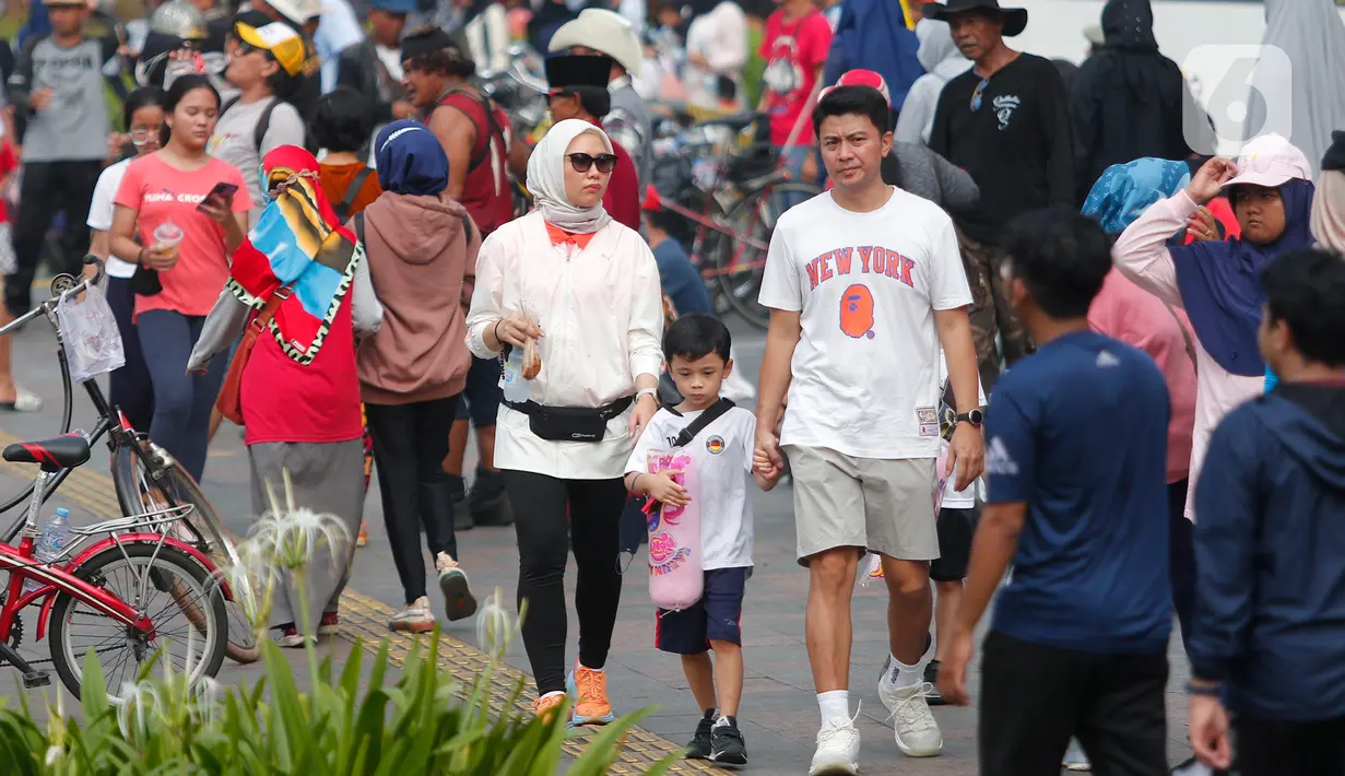 Lalu, status pandemi Covid-19 di Indonesia ditetapkan pada 31 Maret 2020, lewat Keputusan Presiden Nomor 11 Tahun 2020. (Liputan6.com/Angga Yuniar)