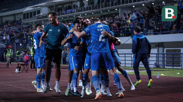 Persib Bandung vs Dewa United - BRI Liga 1 2023/2024