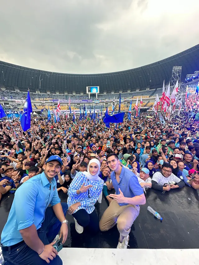 Verrell Bramasta mengikuti kampanye bertajuk Temu Kader Pagelaran Anak Negeri.