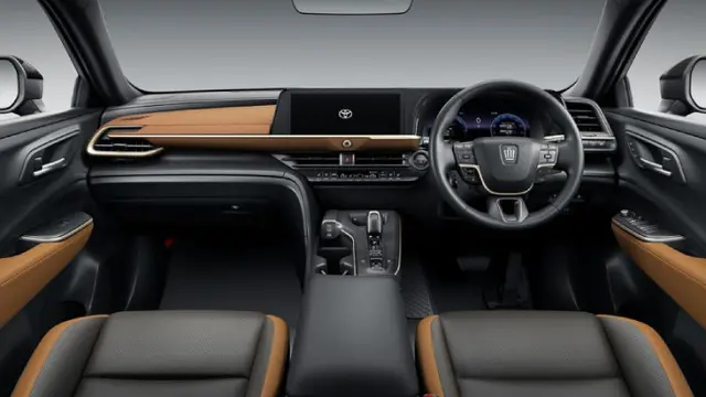 Interior Toyota Crown Crossover menyuguhkan nuansa yang mewah klasik