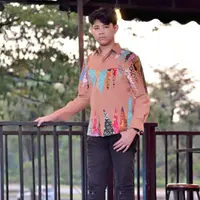 Rayakan Hari Batik Nasional, Steavi Gilbert ungkap makna dan apresiasinya terhadap batik.