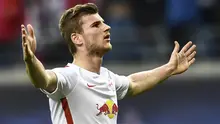 Striker RB Leipzig, Timo Werner, merayakan gol yang dicetaknya ke gawang Bayern Munchen pada laga Bundesliga di Leipzig, Sabtu (13/5/2017). (EPA/Filip Singer)