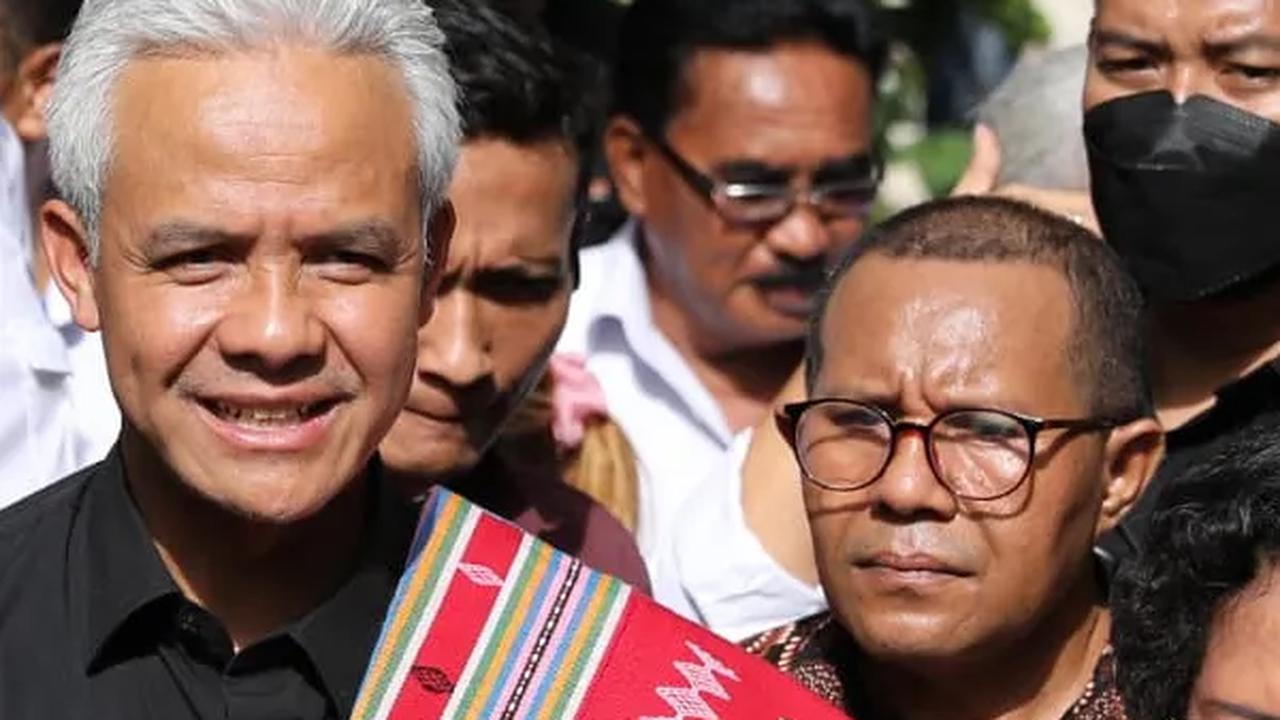 Kampanye di Ende, Ganjar Pranowo Napak Tilas di Rumah Pengasingan Bung Karno