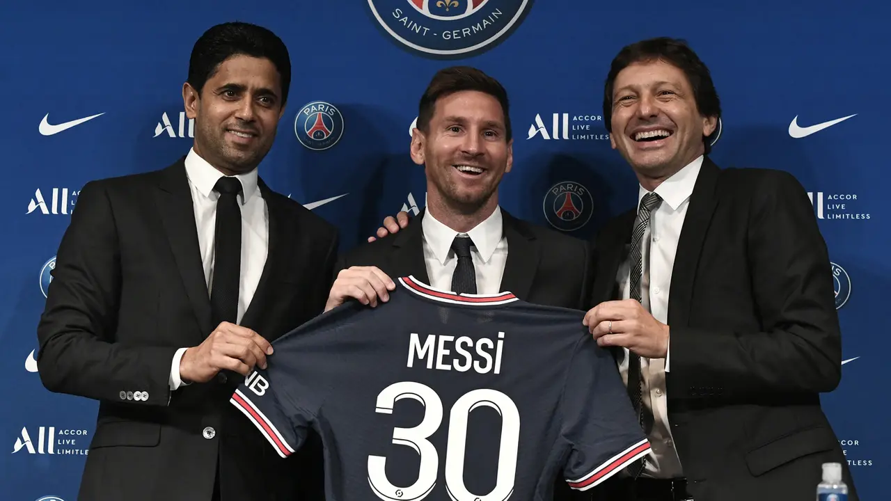 Foto: 6 Transfer Gratisan Terbaik Sepanjang Sejarah, PSG Menang Banyak Dapatkan Lionel Messi