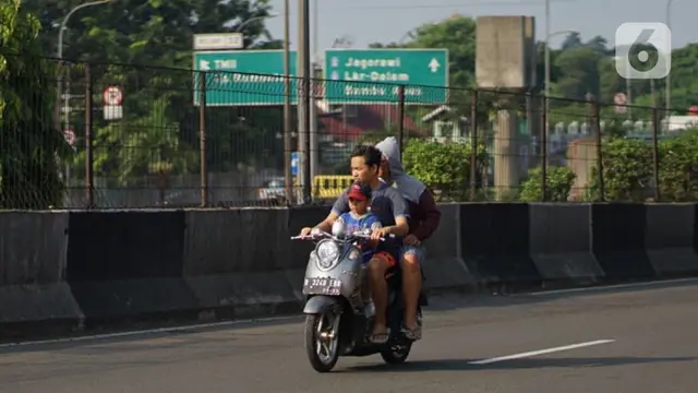 Sanksi PSBB Kurang Tegas, Warga Tak Bermasker Bebas Beraktivitas