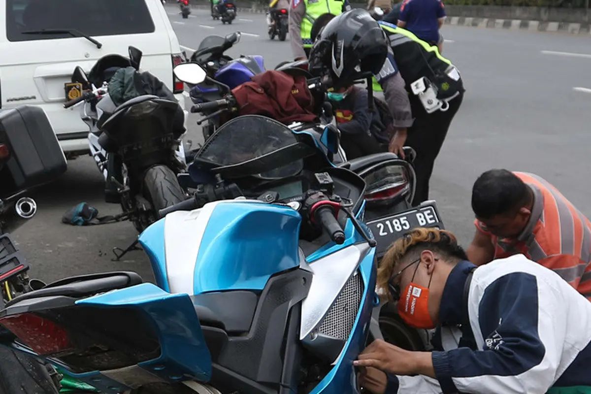 Razia Motor Berknalpot Bising, Pengendara Diwajibkan Ganti Knalpot