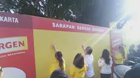 Gerakan Nasional Sarapan Sehat Setiap Hari digelar Energen di Yogyakarta, Minggu (16/2/2020). (Liputan6.com/ Switzy Sabandar)