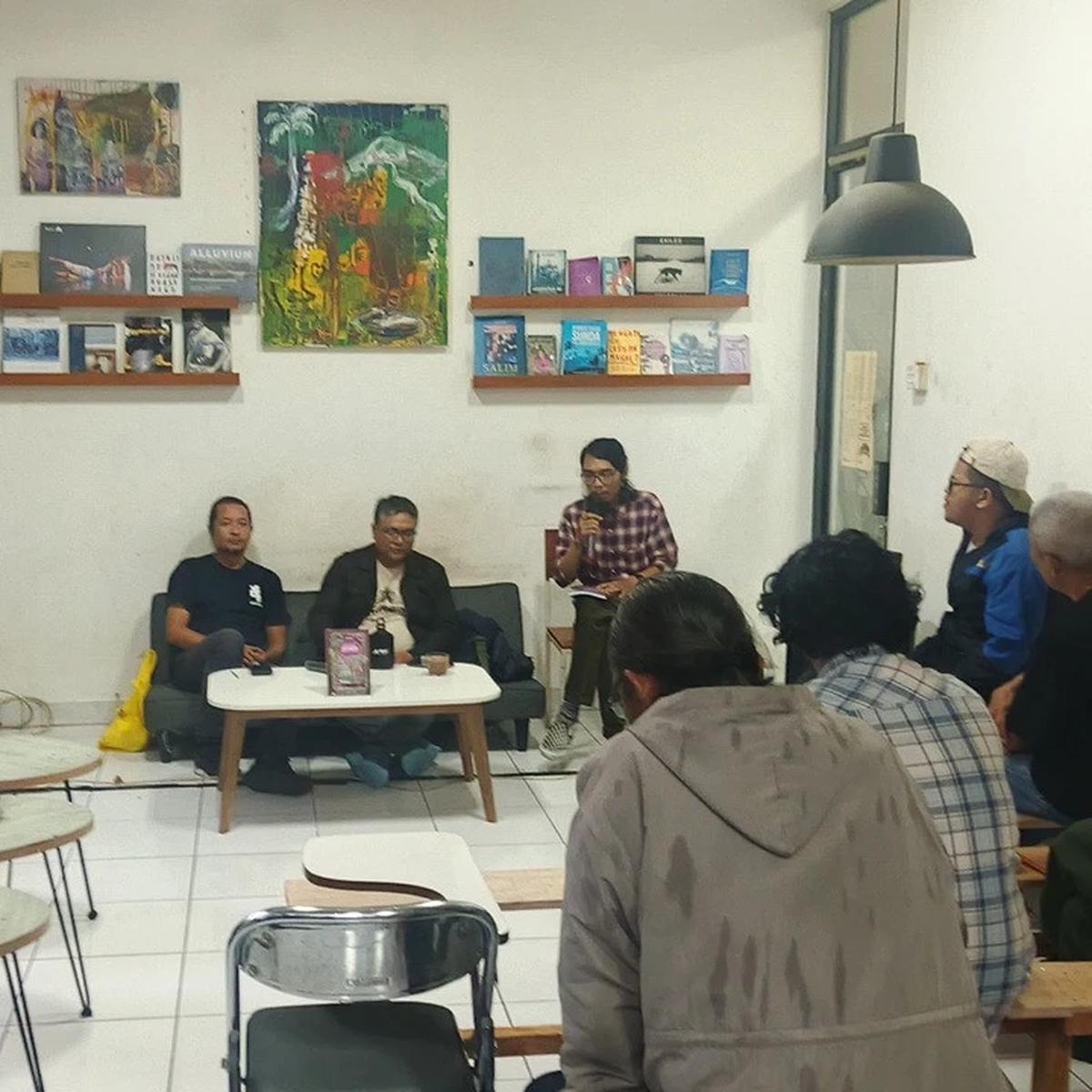 Diskusi Kebun Binatang Bandung