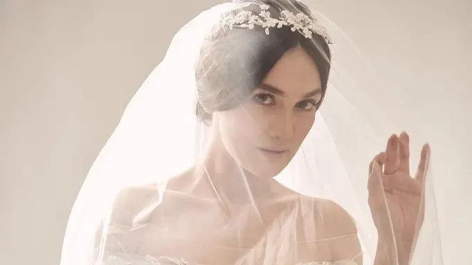 [Bintang] Sudah Siap Menikah, Luna Maya Tunjukkan Makeup Pengantin yang Flawless