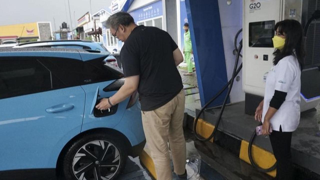 Permintaan Mobil Listrik Naik, MUF Salurkan Total Pembiayaan Rp5,7 Triliun di Awal Tahun 2025