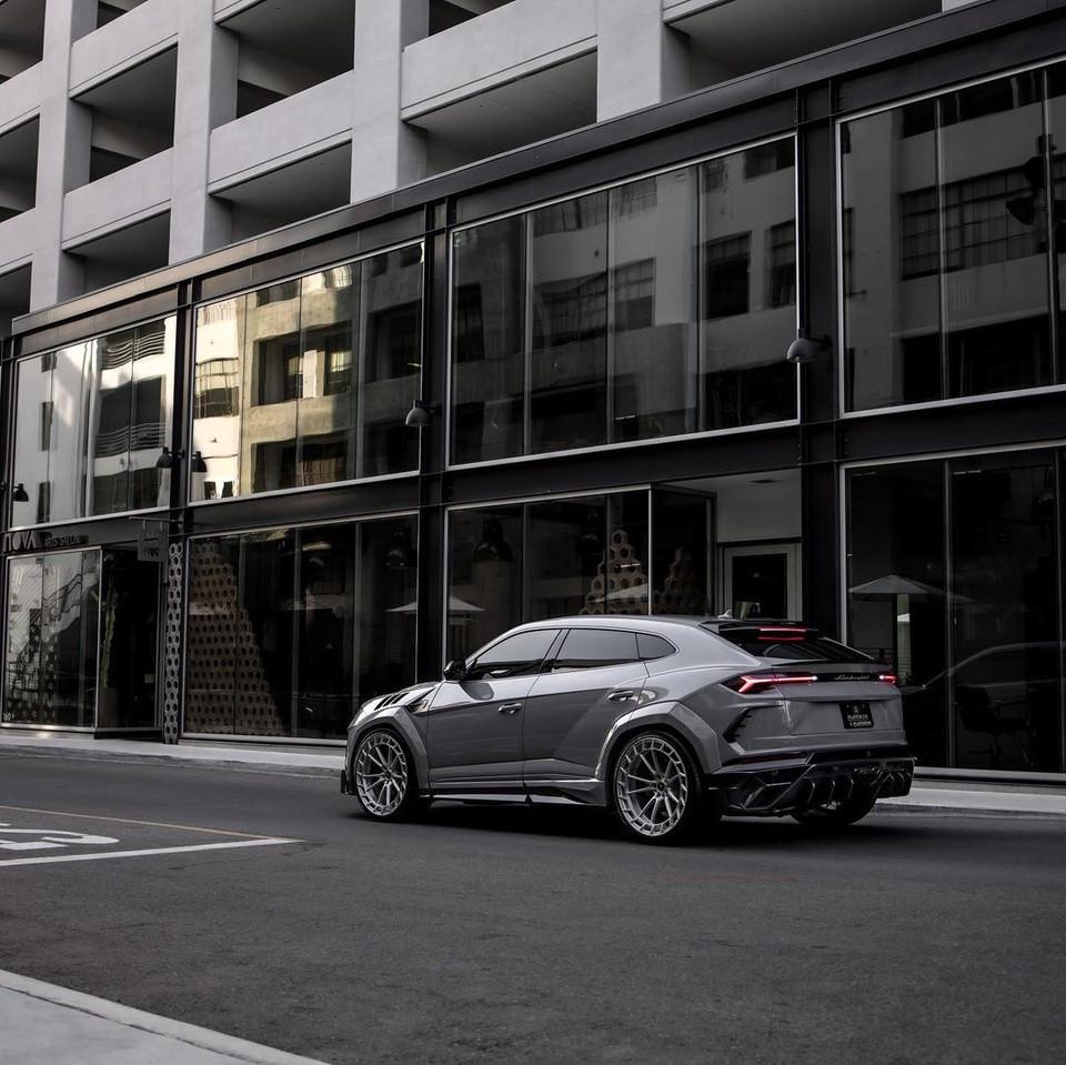 (c) Autoevolution
