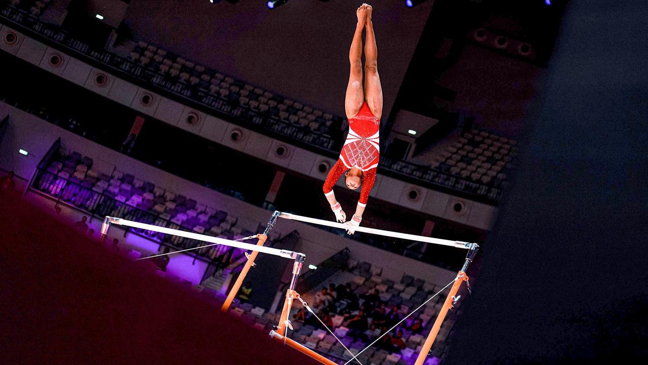 FOTO: Debut Apik Tim Gimnastik Putri Indonesia di Kejuaraan Dunia 2025, Tampil Maksimal di Hadapan Publik Sendiri