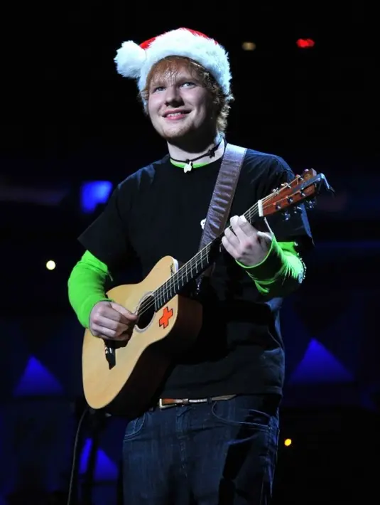 Usai ia kembali dengan album Divide, Ed Sheeran merasa hidup adalah tentang keseimbangan. Dan ia tak merasakan itu dahulu. (THEO WARGO / GETTY IMAGES NORTH AMERICA / AFP)