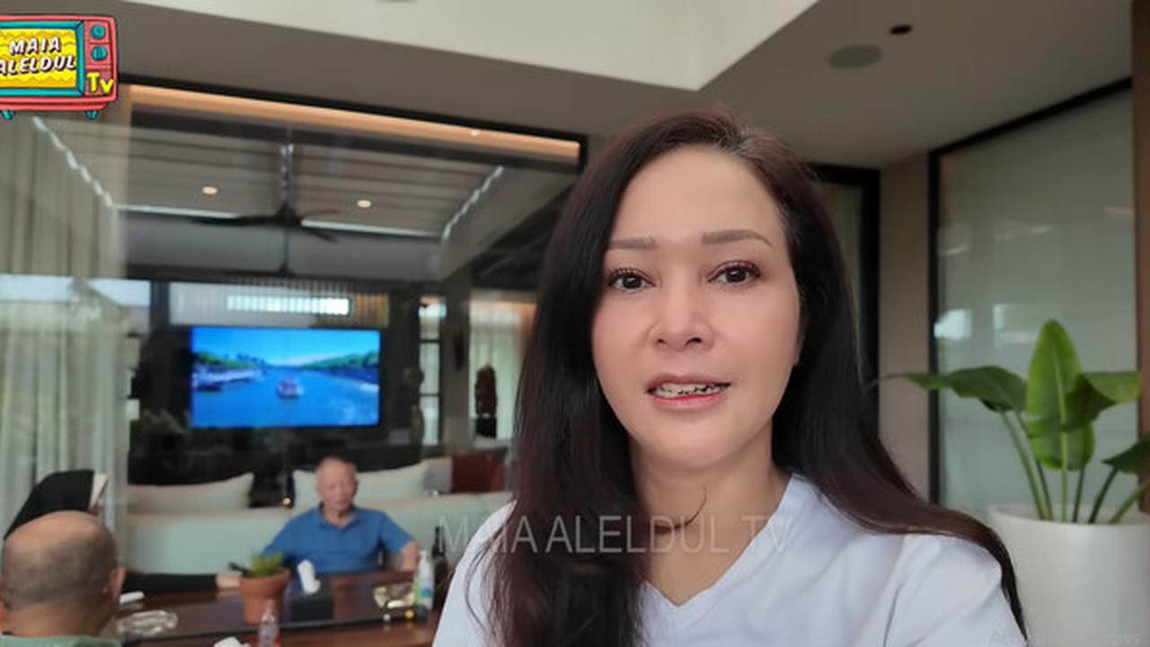 Desain Teras Samping Rumah Maia Estianty, Inspirasi untuk Jadi Tempat Santai Kumpul Keluarga