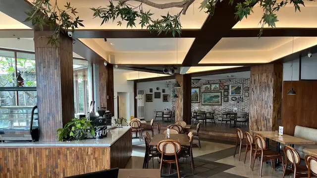 15 Rekomendasi Tempat Makan Enak di Semarang Kota Lama 2025, Instagramable dan Kaya Rasa