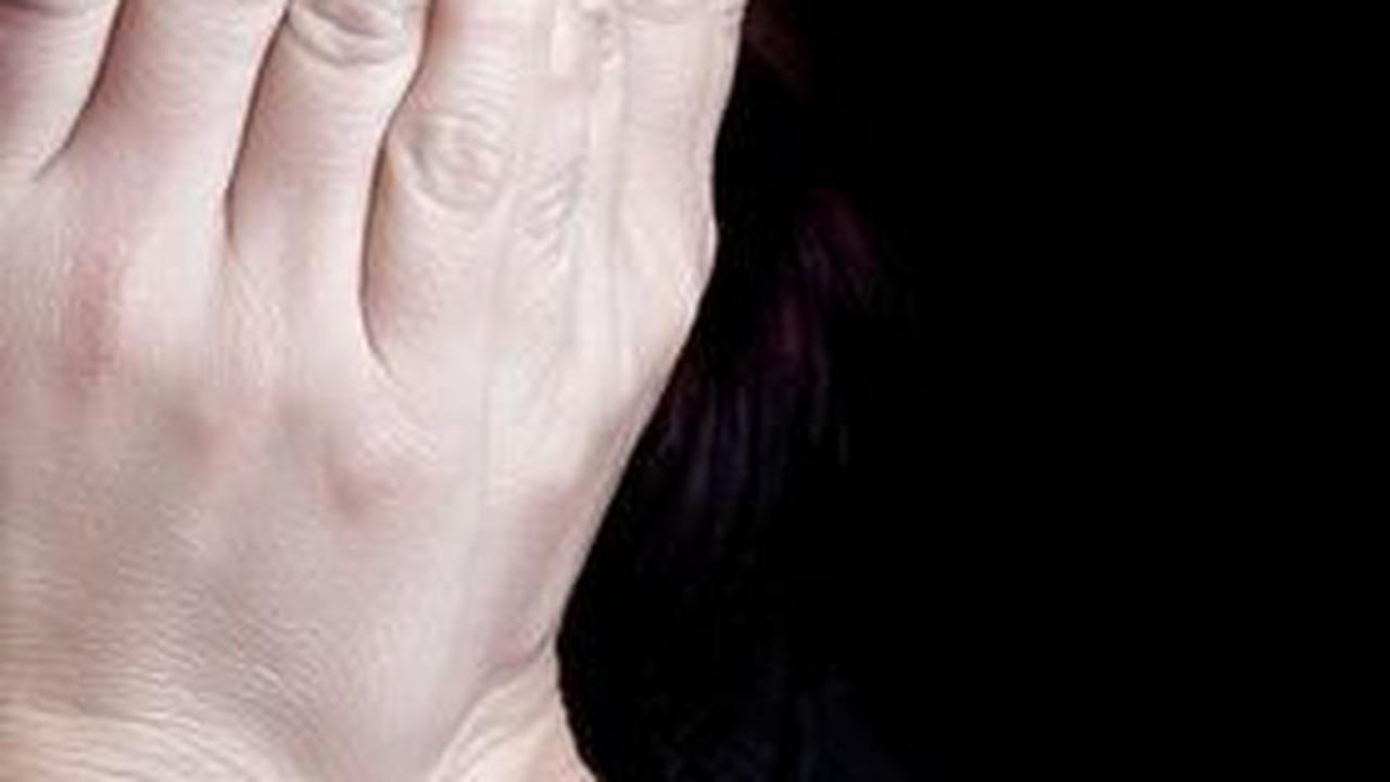 Tragis Nasib Siswi SMA di Gowa, Diperkosa Ayah Lalu Dicekoki Obat Aborsi Berkali-Kali