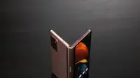 Apple Pesan Sampel Layar Lipat dari Samsung, Untuk Apa?