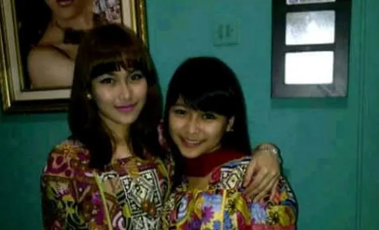 Ayu Ting Ting dan sang adik, Syifa [foto: instagram]