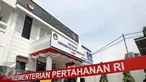 Gedung Laboratorium Bela Negara Badiklat Kemhan, Jakarta, Senin (11/4). Laboraturium Bela Negara memiliki 4 ruang penunjang operasional yaitu, ruang kerja Website Badiklat Kemhan, Portal Bela Negara, iBOLZ dan ruang rapat. (Liputan6.com/Faizal Fanani)
