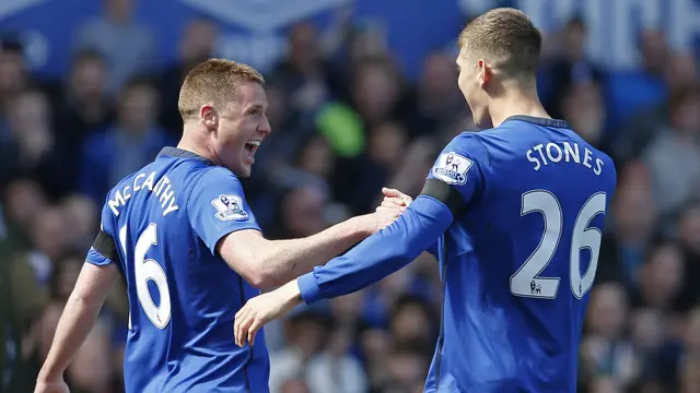 James McCarthy Berselebrasi Usai Membobol Gawang MU