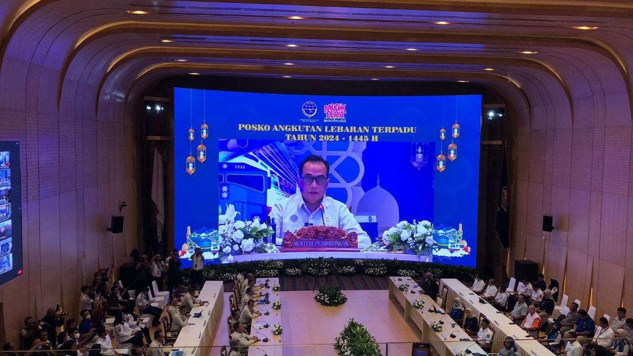 "Penting juga untuk keselamatan penerbangan adalah balon udara, kita tahu balon udara sering terjadi di Jawa Tengah dan Jawa Timur,"&nbsp;