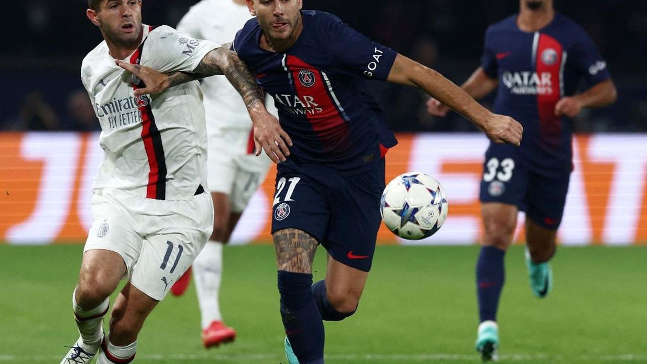 Paris Saint-Germain berhasil memetik kemenangan kedua di Grup F Liga Champions 2023/2024. Tim raksasa Paris itu sukses mengalahkan AC Milan dengan skor 3-0 di Parc de Princes, Kamis (26/10/2023) WIB.