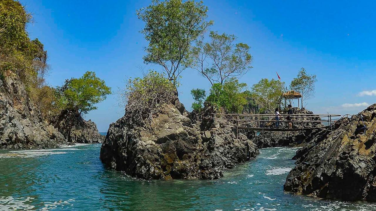 FOTO: Lembah Watu Pawon, Surga Tersembunyi Trenggalek dengan Misteri Suara Batu yang Menenangkan