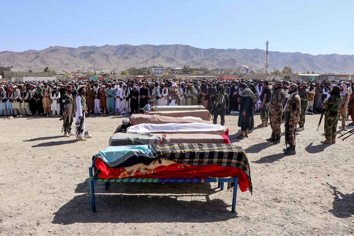 FOTO: Duka di Perbatasan, Serangan Udara Pakistan Renggut 10 Nyawa di Afghanistan