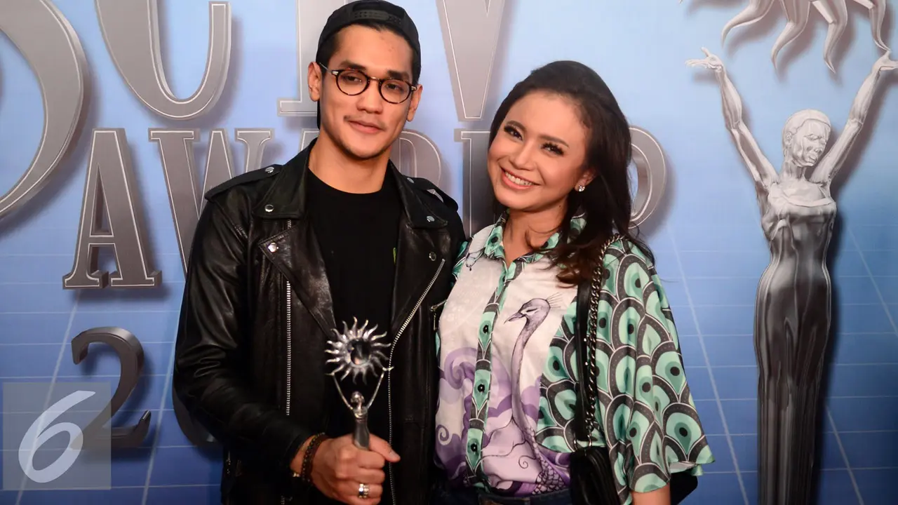 Afgan dan Rossa