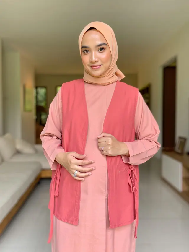 Model Gamis Ibu Hamil Kombinasi Polos Nyaman
