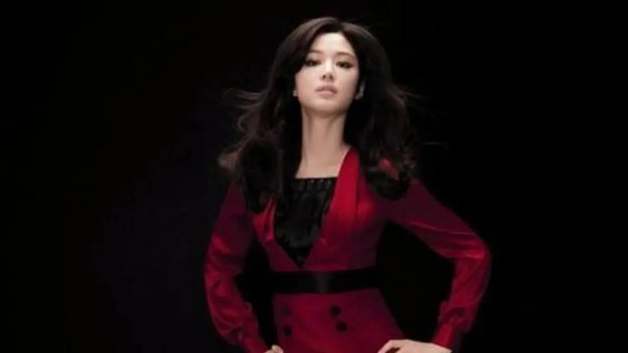 Model-model Cantik dan Seksi di Asia Ini Ternyata Transgender (I)
