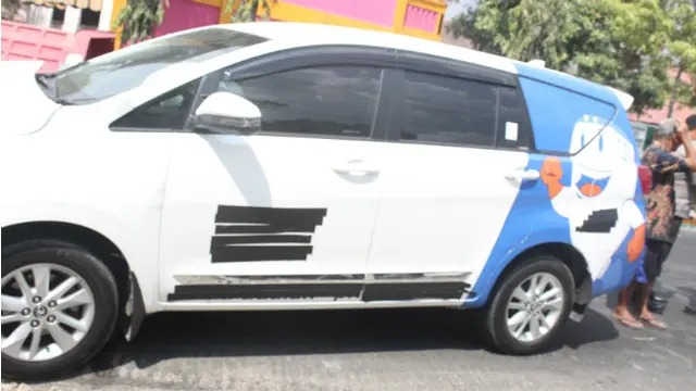 Mobil Operasional PT KAI Dilakban Usai Terlibat Kecelakaan, Mengapa?