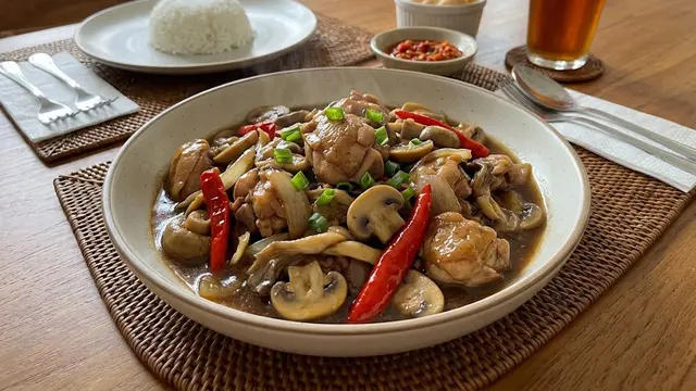 Resep Ayam Jamur Saus Tiram yang Gurih dan Empuk