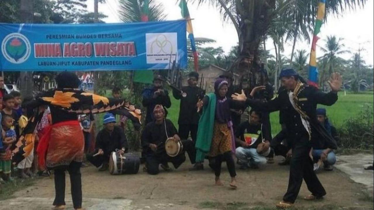 Diadakan Sebagai Penolak Bala