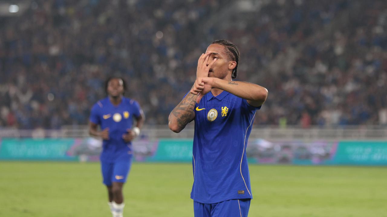 Chelsea Bungkam AC Milan 3-0